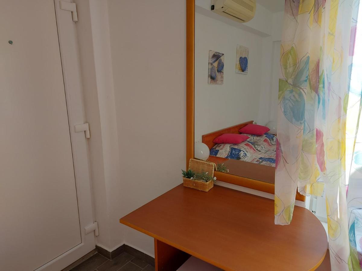 Mala Placa セニ エクステリア 写真